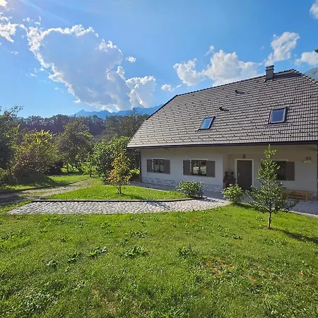 Tatil Evi Hisa Ob Soci