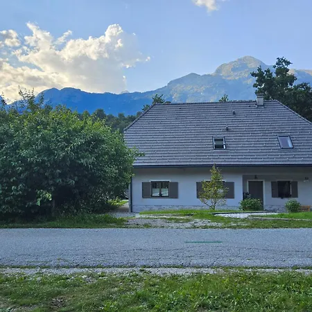 Tatil Evi Hisa Ob Soci